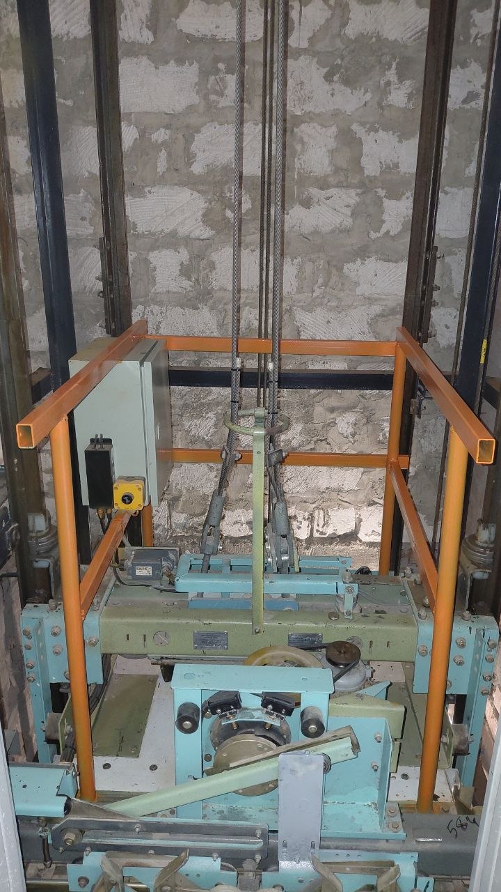 Instalație ascensor CASTLIFT